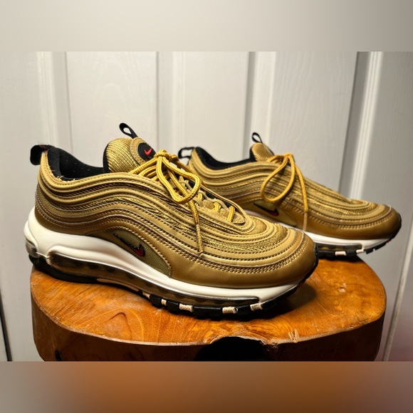 Air Max 97 OG QS Gold Women’s - Picture 4 of 15